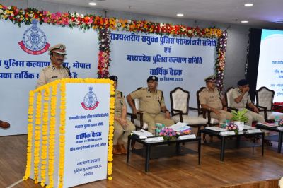 परामर्शदात्री समिति की बैठक 